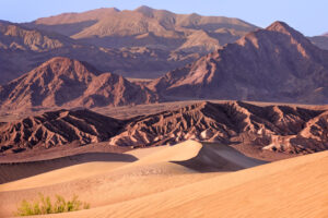 Dunes to Mountains I