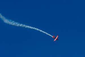 Sean Tucker Flying the Team Oracle Pitts Special