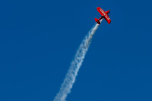 Sean Tucker Flying the Team Oracle Pitts Special