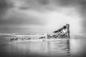 "Wreck of the Peter Iredale" Places in Top 10 Percent in ViewBug Photography Awards 2025